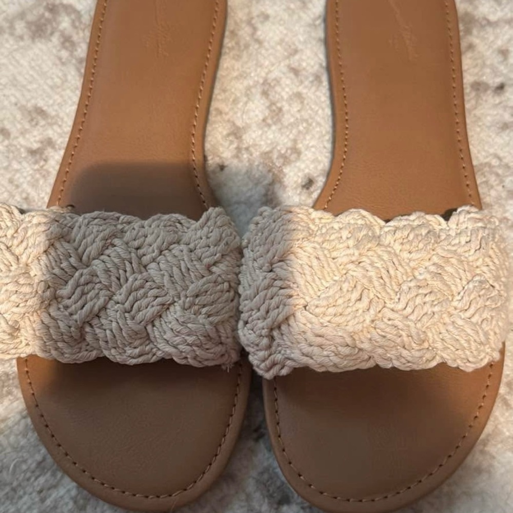 SHEIN Woven Tan Sandals